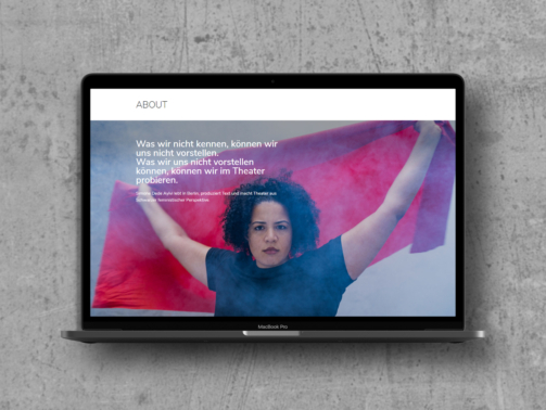 Simone-Dede-Ayivi-Website-Macbook-Mockup